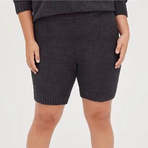 NWT Char Grey Teddy Yarn 4” long Bike Shorts Torrid Size 1